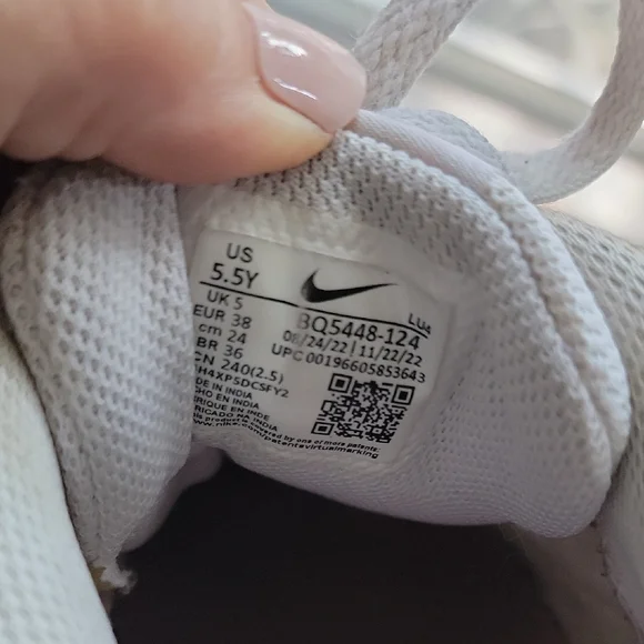 Nike Pink and White Classic Sneakers 5.5Y - Picture 14 of 14